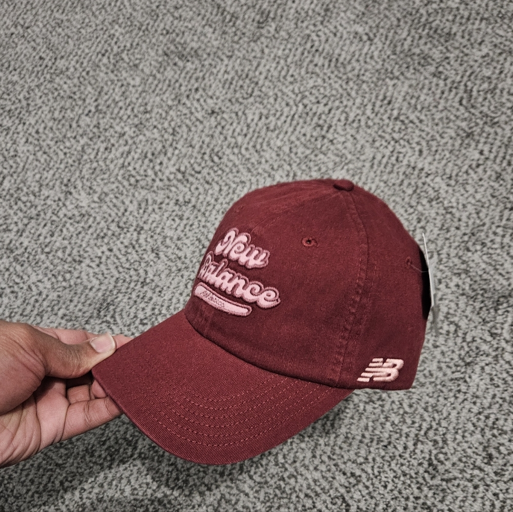NWT: New Balance Adjustable Baseball Cap - OS